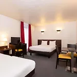 Apart Otel Adagio Access La Defense - Leonard De Vinci Courbevoie