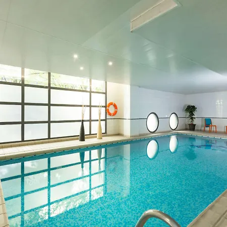 Adagio Access La Defense - Leonard De Vinci Курбевуа
