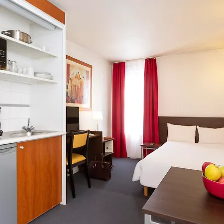 Adagio Access La Defense - Leonard De Vinci Курбевуа