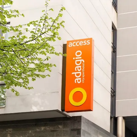 Апарт-отель Adagio Access La Defense - Leonard De Vinci