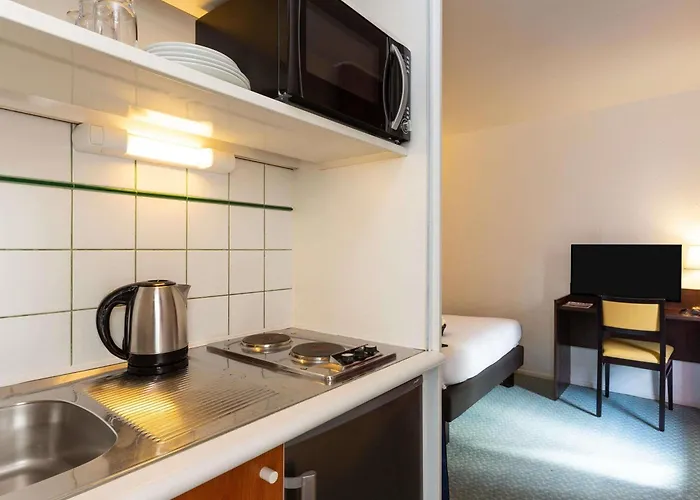 Adagio Access La Defense - Leonard De Vinci Apartmanhotel